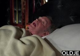 Grandfather fucks the hot maid fingers her young pussy and gets blowjob